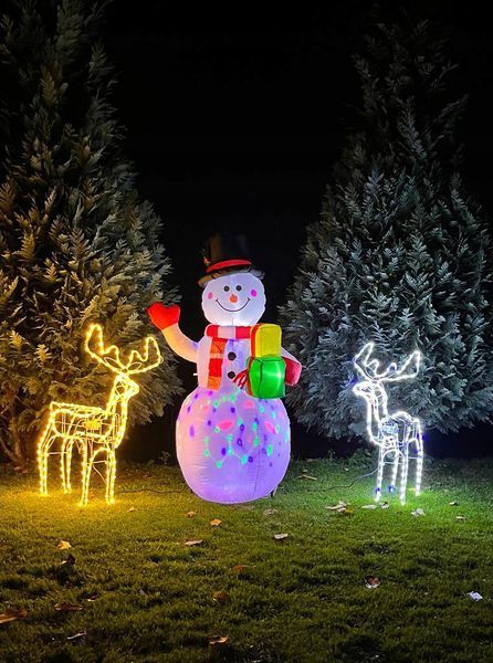 Різдвяний надувний сніговик з LED підсвіткою вуличний 155см  22625 фото